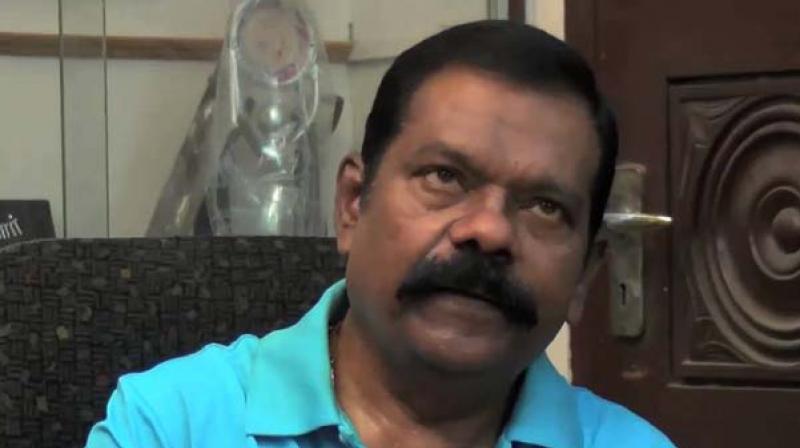 vinu chakaravarthy